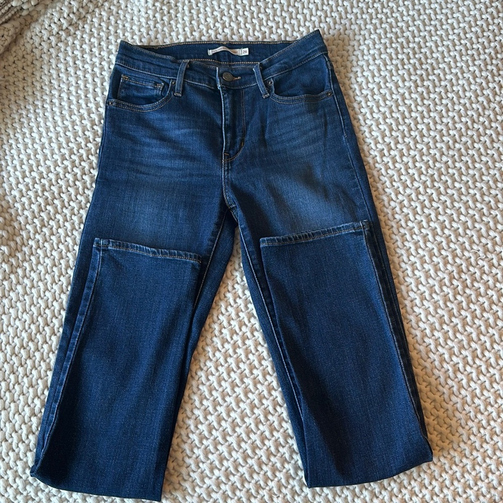 Levi’s high rise straight leg jean